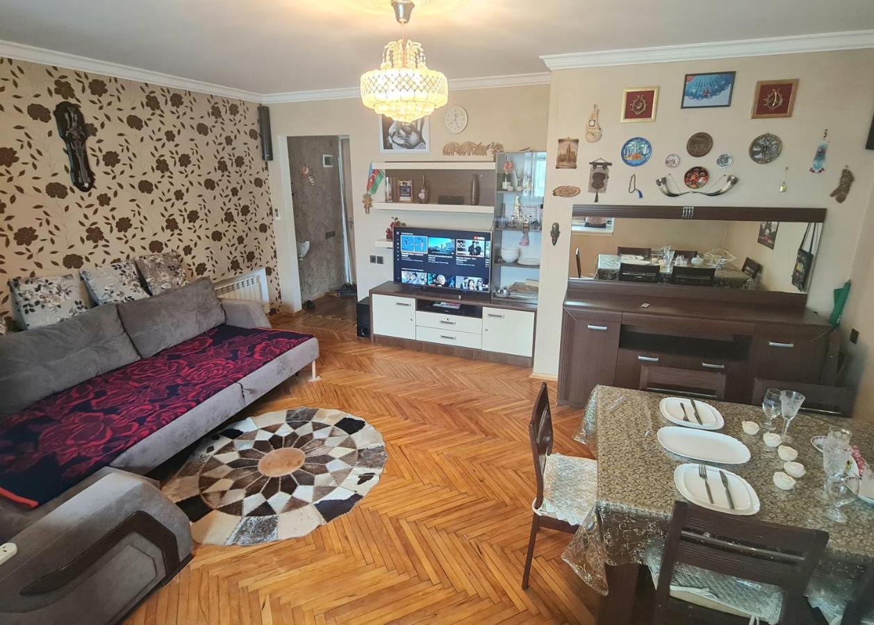 Comfortable, Close Center Baku Exterior foto