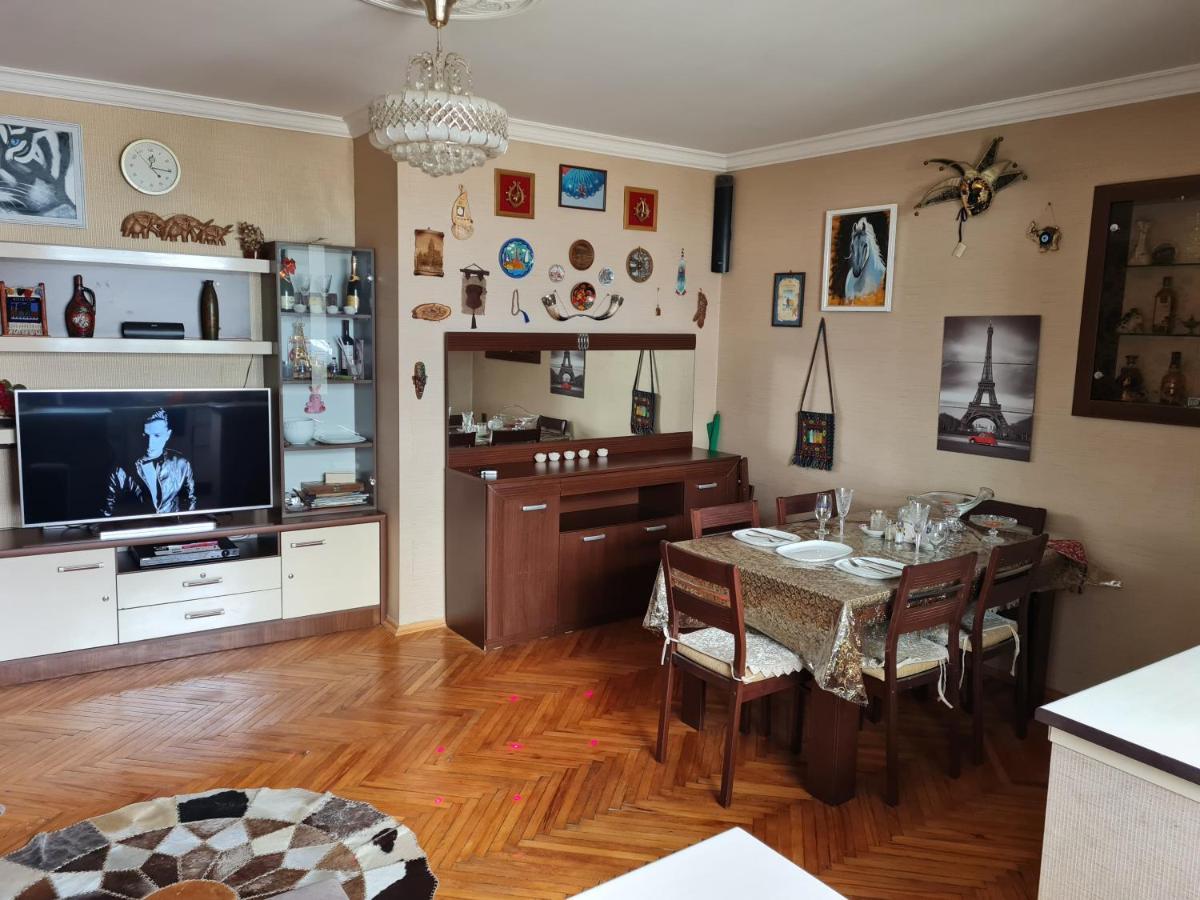 Comfortable, Close Center Baku Exterior foto