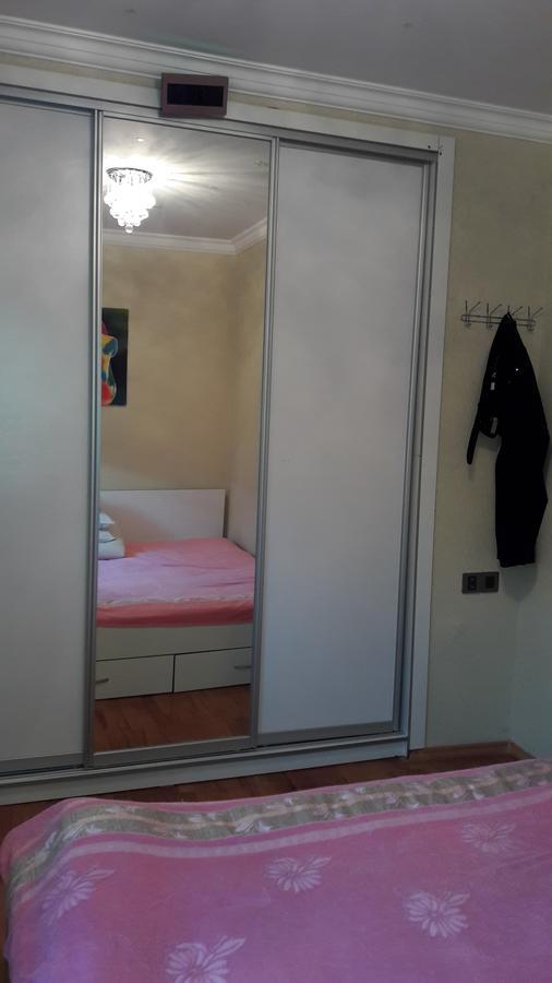 Comfortable, Close Center Baku Exterior foto