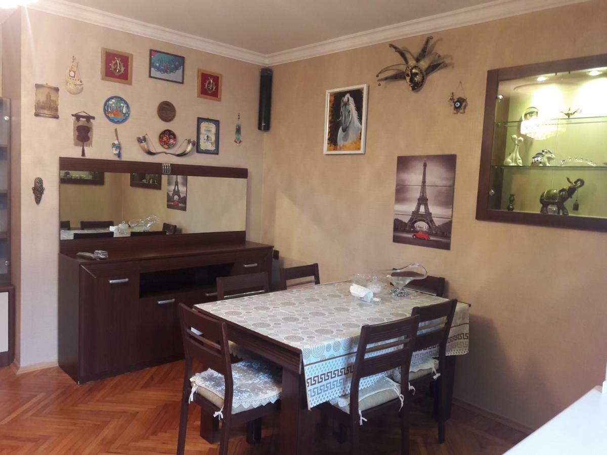 Comfortable, Close Center Baku Exterior foto